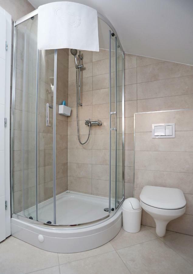 Guesthouse Villa DomeNico Lozovac Extérieur photo